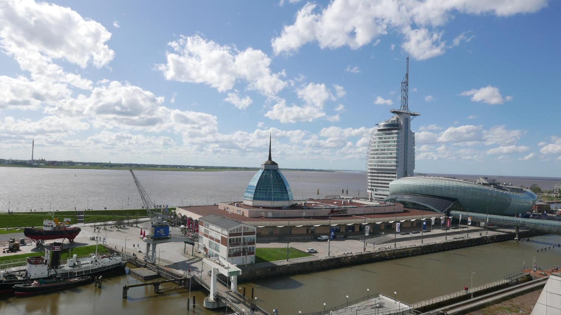 Weser-panoramablick 10. Og. Columbuscenter * Bremerhaven